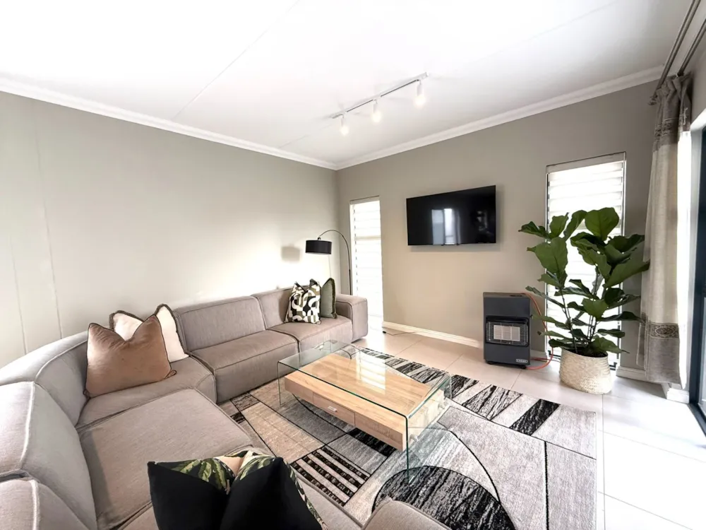 Double-storey house for sale in Peach Tree - 1CU1744501
