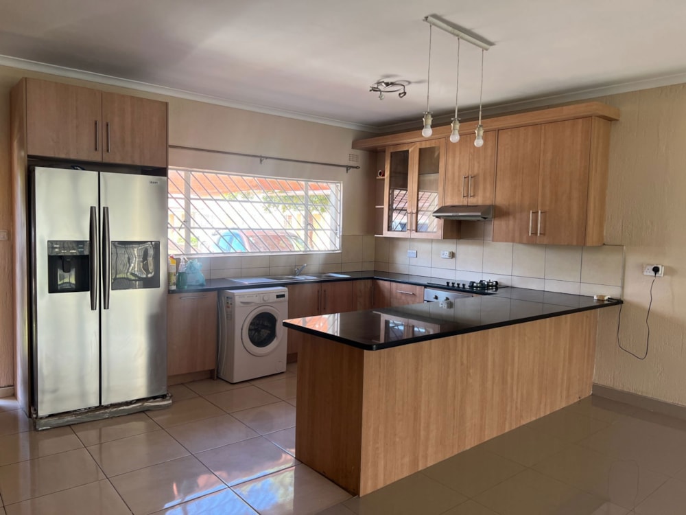 Double-storey cluster to rent in Marlborough, Zimbabwe - 3ZB1744533