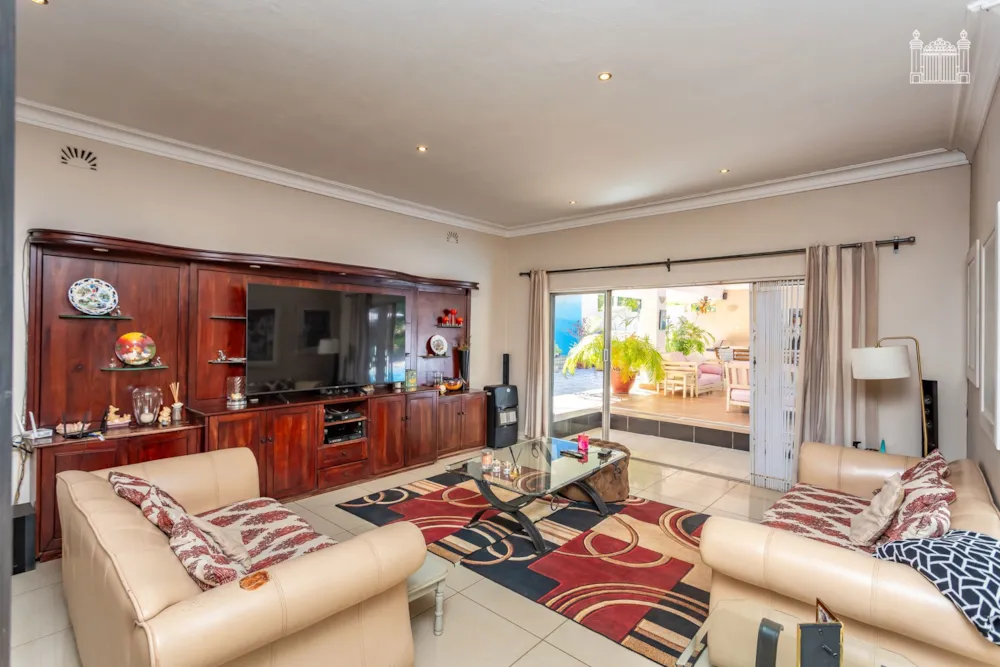 Single-storey house for sale in Highlands, Zimbabwe - 3ZB1744573 Single-storey house for sale in Highlands, Zimbabwe - 3ZB1744573