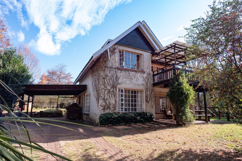 Multi-storey house for sale in Underberg - 1UB1742514 Multi-storey house for sale in Underberg - 1UB1742514