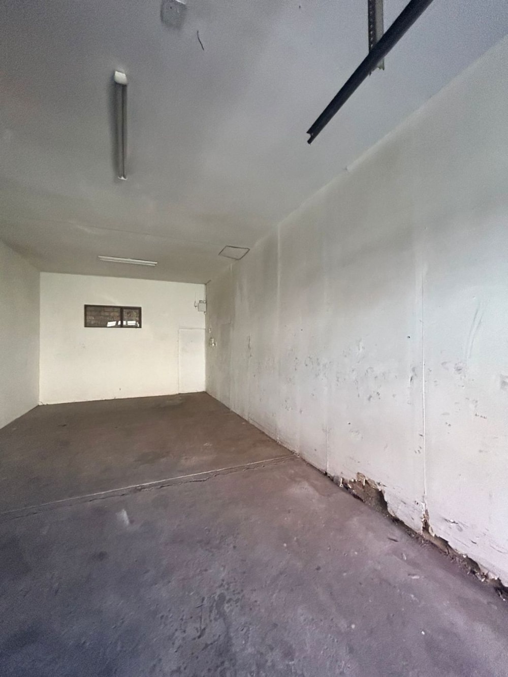 Commercial industrial property to rent in East Bank - 1PF1743448