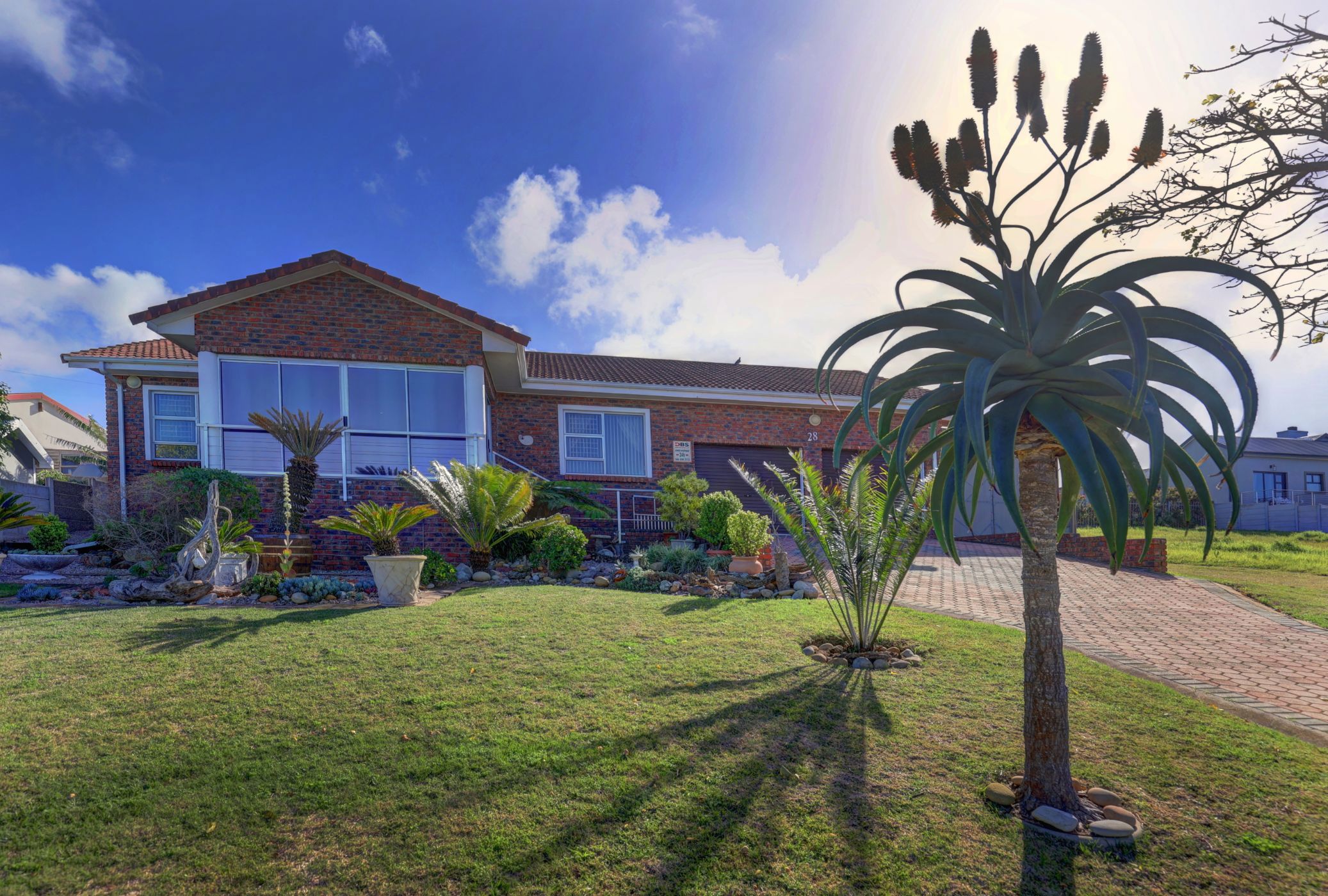 House for sale in Dana Bay - 1MB1745457