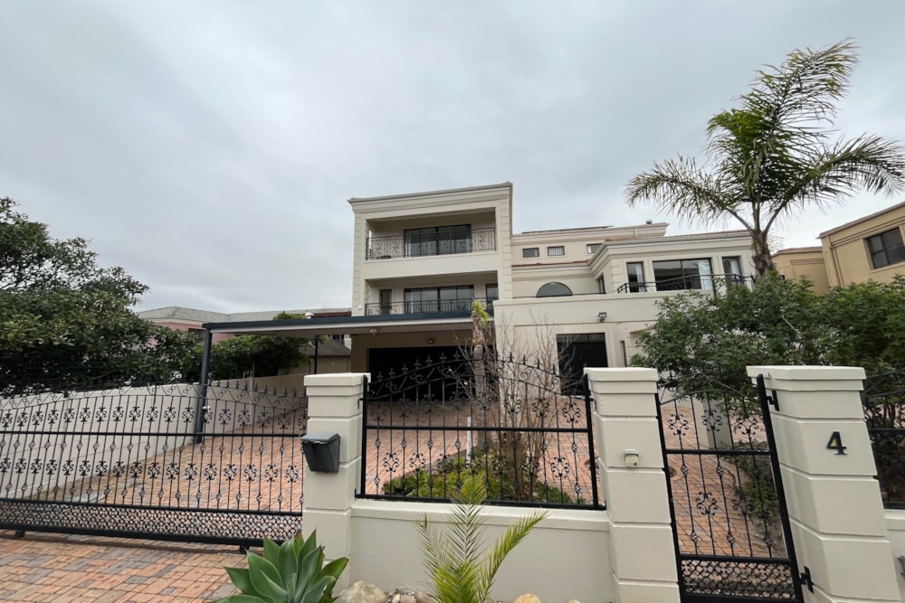 Multi-storey house to rent in West Beach, Blouberg - 1TV1741761