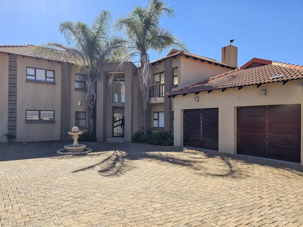 Security estate home for sale in Birdwood - 1HR1720786