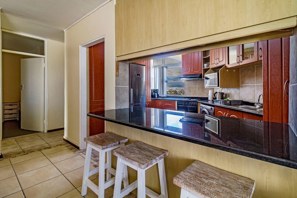 Penthouse apartment sold in Strand - SW1741443