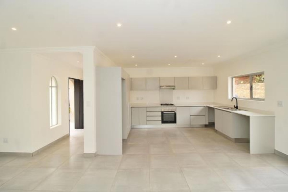 Townhouse to rent in Bedfordview - BWL1743403 Townhouse to rent in Bedfordview - BWL1743403