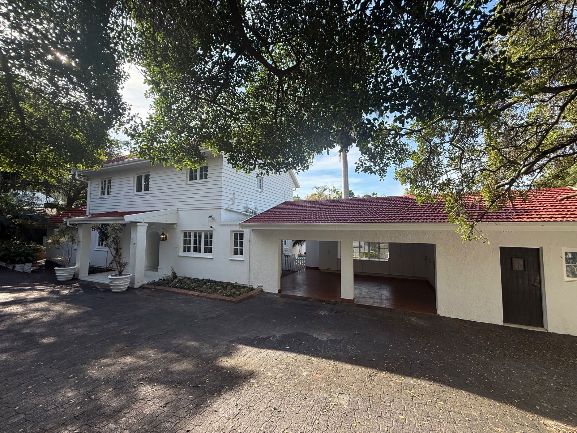 Double-storey house for sale in Durban North - 1ND1743282