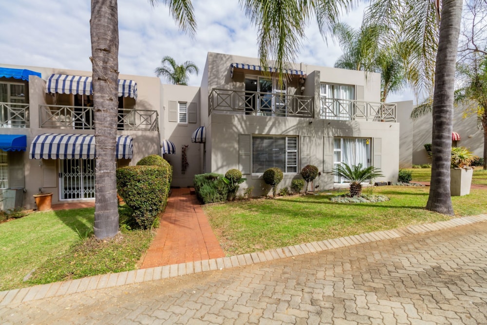 Townhouse for sale in Caribbean Beach - 1HR1744068