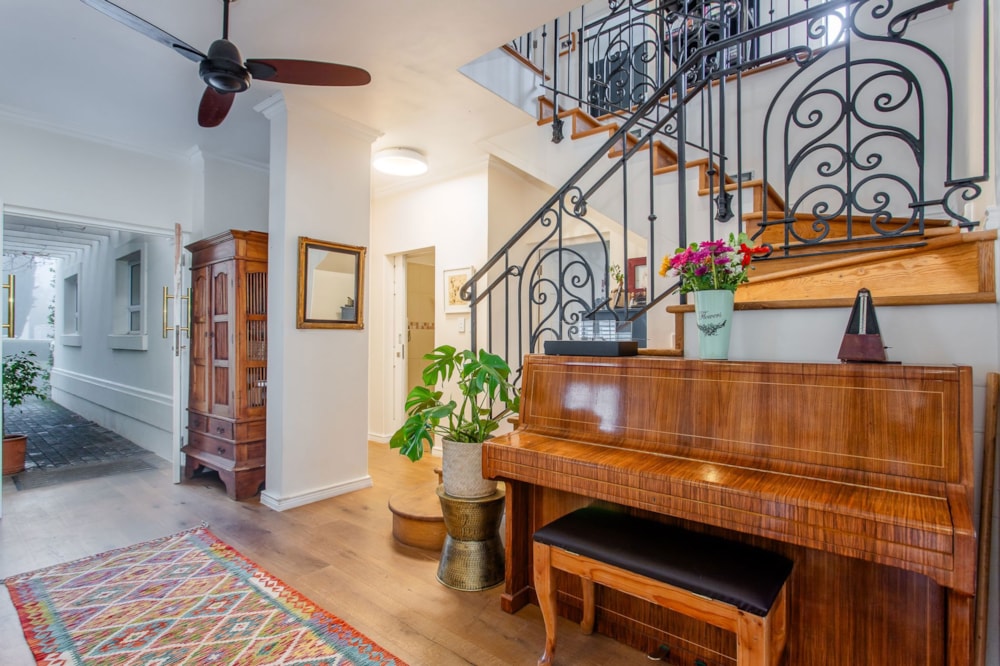 Security estate home for sale in Val de Vie Estate - VLV1743162