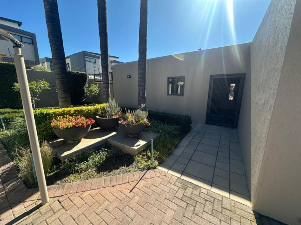 Townhouse to rent in Waterkloof, Pretoria East - PTL1742691 Townhouse to rent in Waterkloof, Pretoria East - PTL1742691