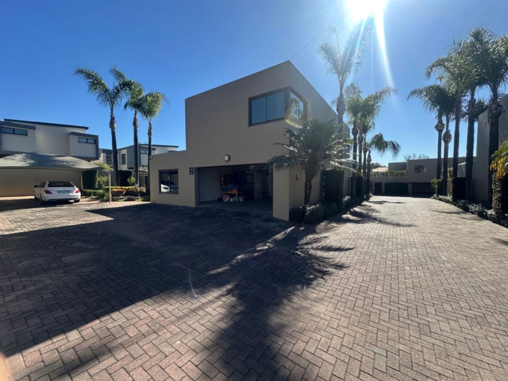 Townhouse to rent in Waterkloof, Pretoria East - PTL1742691 Townhouse to rent in Waterkloof, Pretoria East - PTL1742691