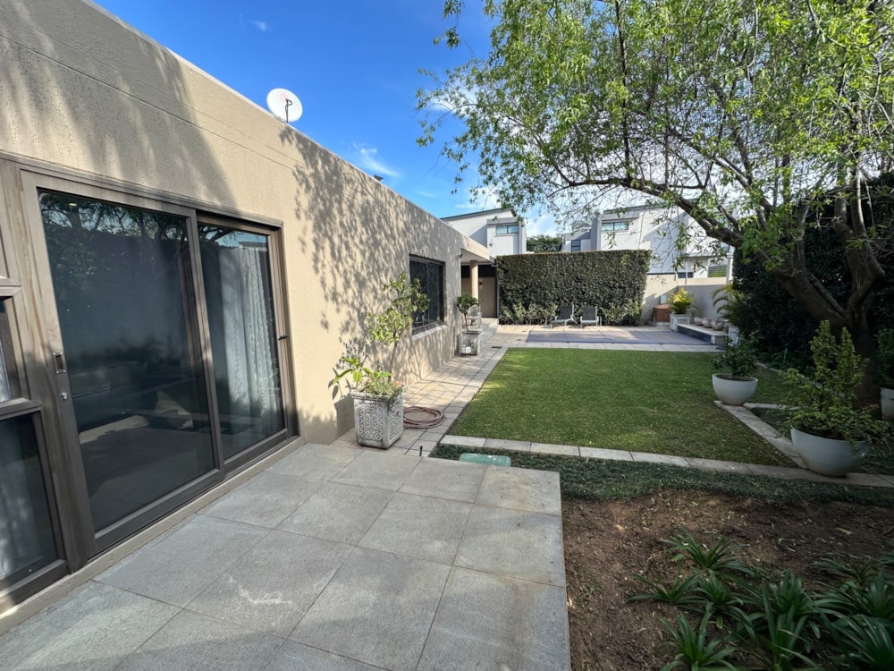 Townhouse to rent in Waterkloof, Pretoria East - PTL1742691 Townhouse to rent in Waterkloof, Pretoria East - PTL1742691