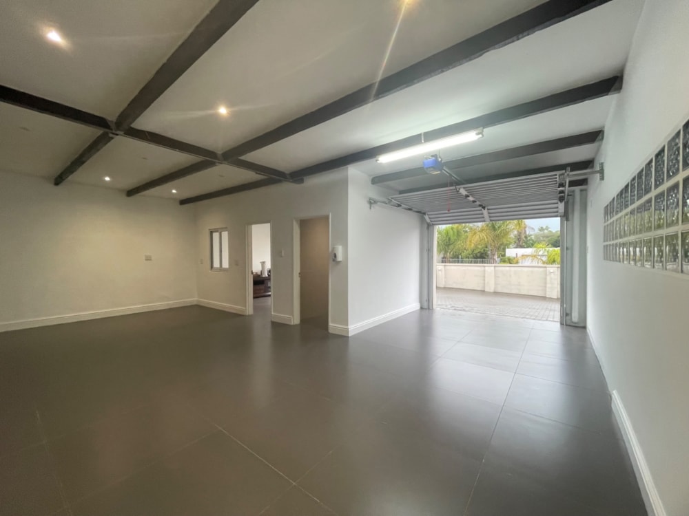 Commercial Building to rent in Panorama, Parow - 1PLA1739970 Commercial Building to rent in Panorama, Parow - 1PLA1739970