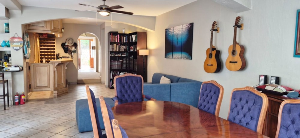 Townhouse for sale in La Lucia - 1ND1744840 Townhouse for sale in La Lucia - 1ND1744840