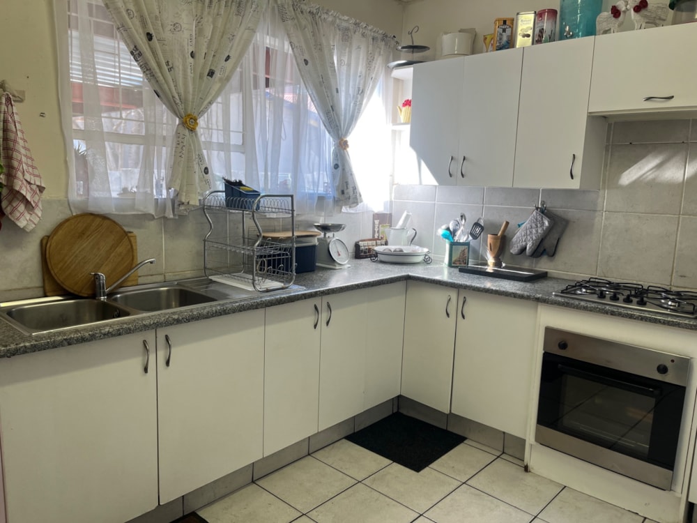 House for sale in Sunnyridge, Newcastle - 1NW1742848