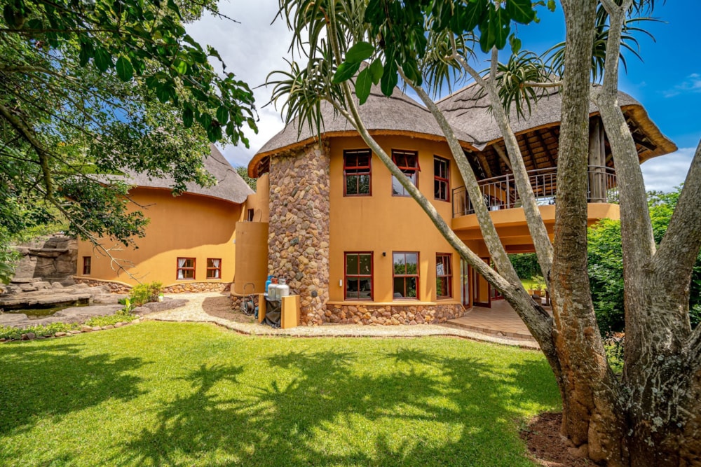 Townhouse for sale in Phezulu Estate - 1KF1728390 Townhouse for sale in Phezulu Estate - 1KF1728390