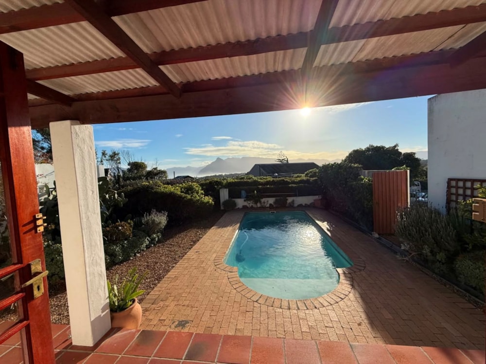 House to rent in Kommetjie - FHL1743889