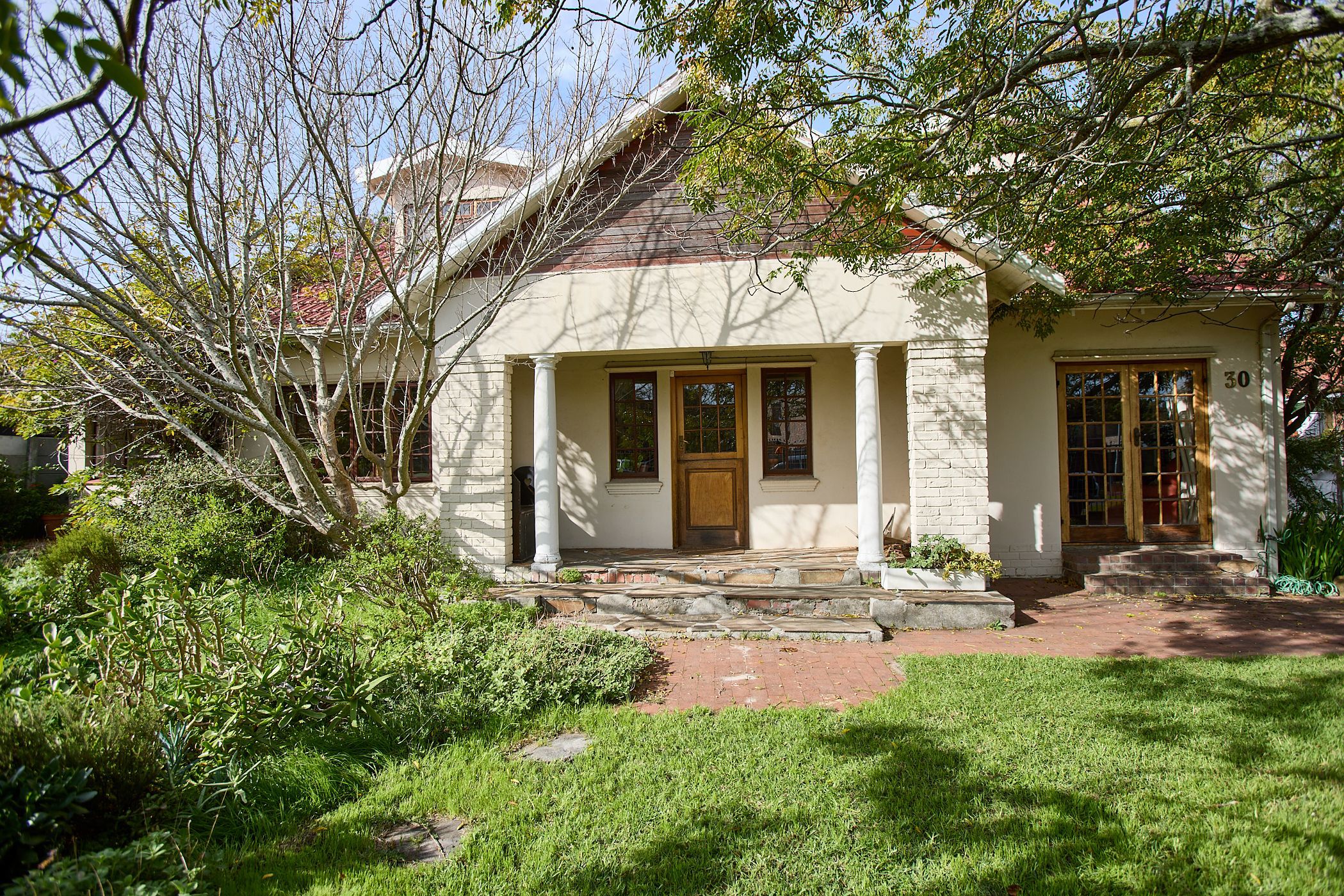 Double-storey house for sale in Pinelands, Cape Town - KW1741867