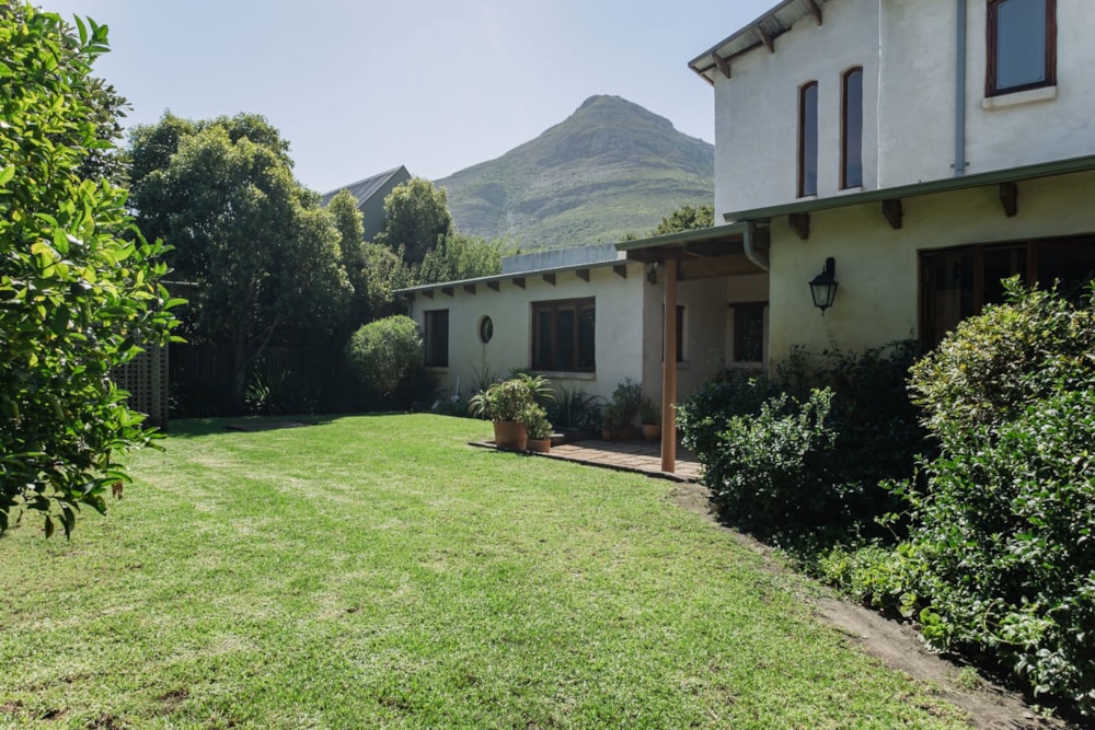 House for sale in Noordhoek, Cape Town - FH1741573 House for sale in Noordhoek, Cape Town - FH1741573