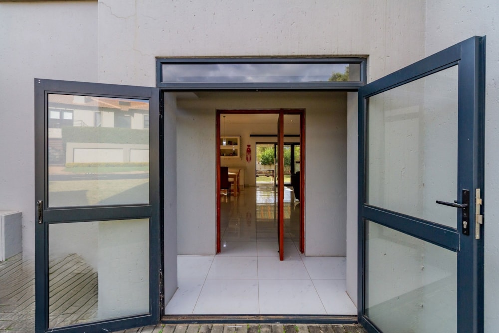 Security estate home for sale in Xanadu - 1HR1743654