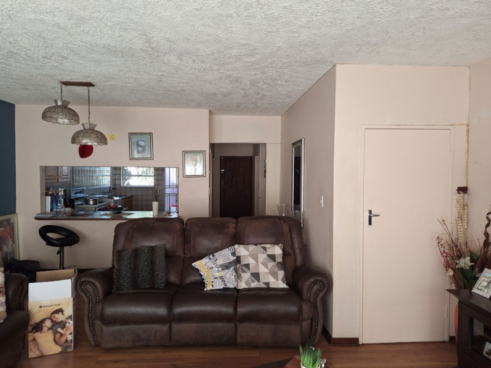 Double-storey apartment for sale in Witbank (eMalahleni) - 1WD1741843