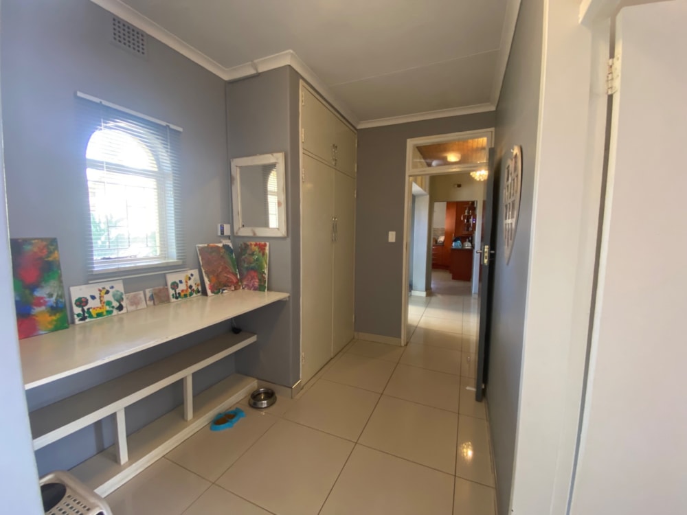 House for sale in Hutten Heights - 1NW1743853