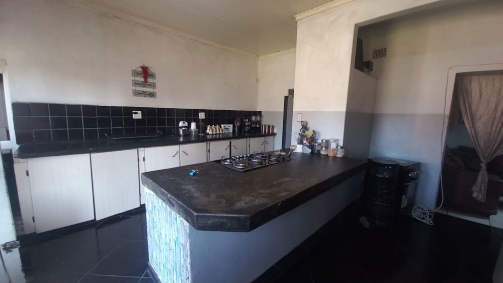 House for sale in Petersfield - 1SP1741778