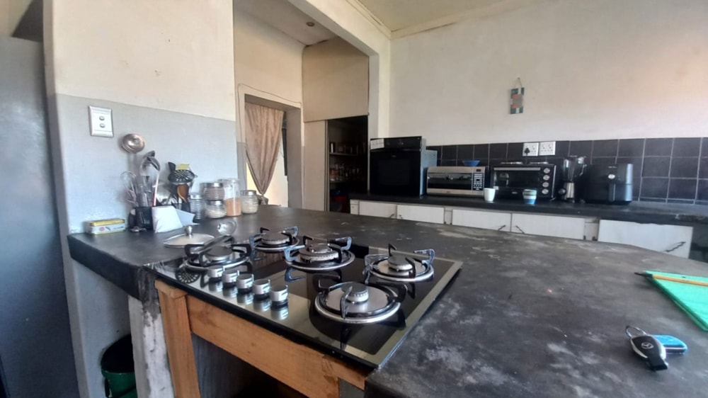 House for sale in Petersfield - 1SP1741778