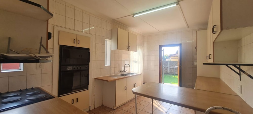 House for sale in Dunnottar - 1SP1744306