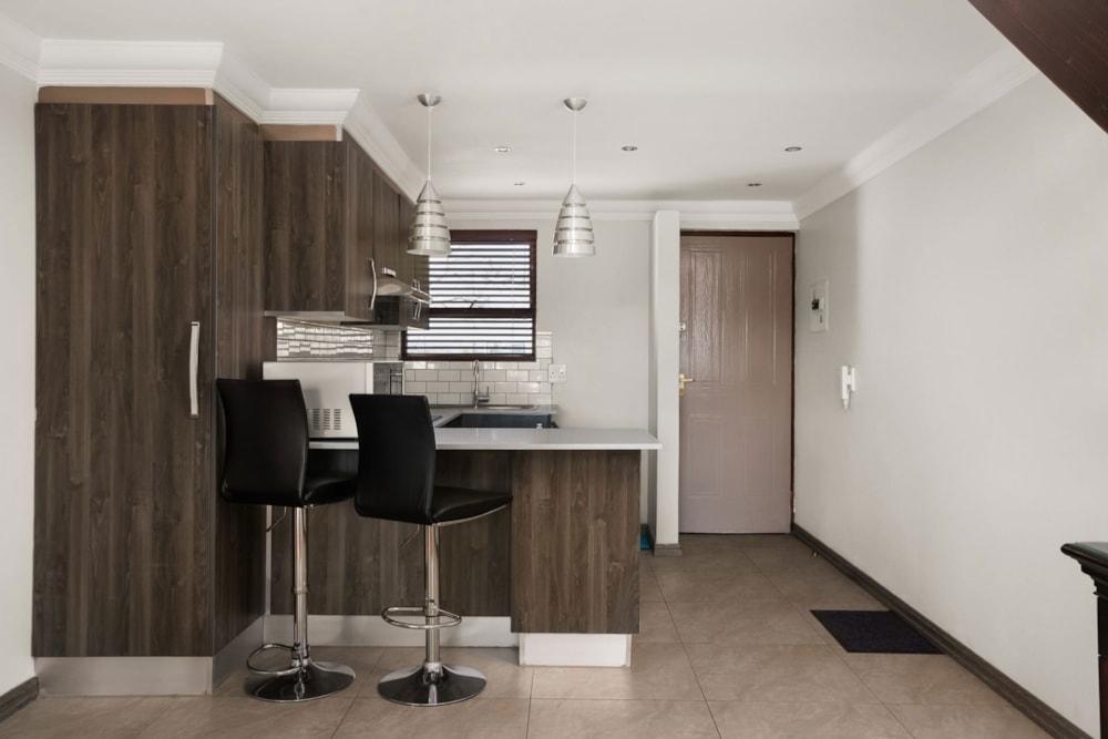 Penthouse apartment for sale in Strathavon - HP1741878