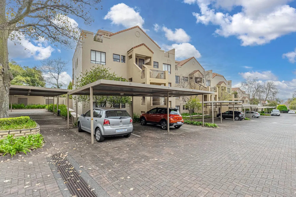 Penthouse apartment for sale in Strathavon - HP1741878 Penthouse apartment for sale in Strathavon - HP1741878