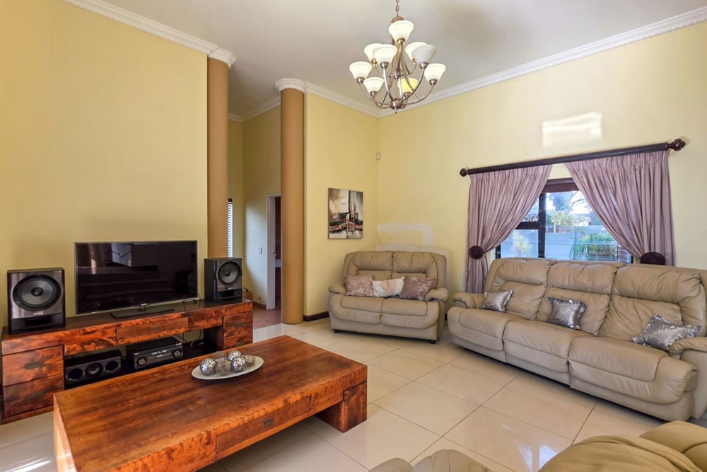 House for sale in West Beach, Blouberg - 1TV1744233