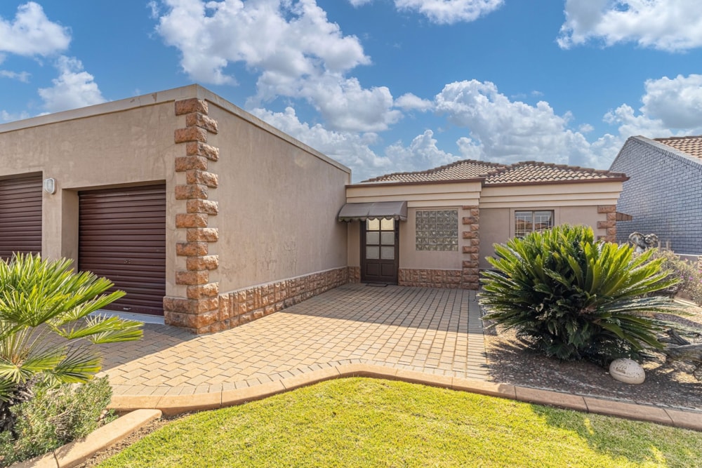 Security estate home for sale in Clearwater Estate - BOK1743986 Security estate home for sale in Clearwater Estate - BOK1743986