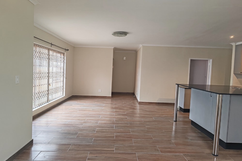 Single-storey house to rent in Blouberg Sands - 1TV1742422 Single-storey house to rent in Blouberg Sands - 1TV1742422