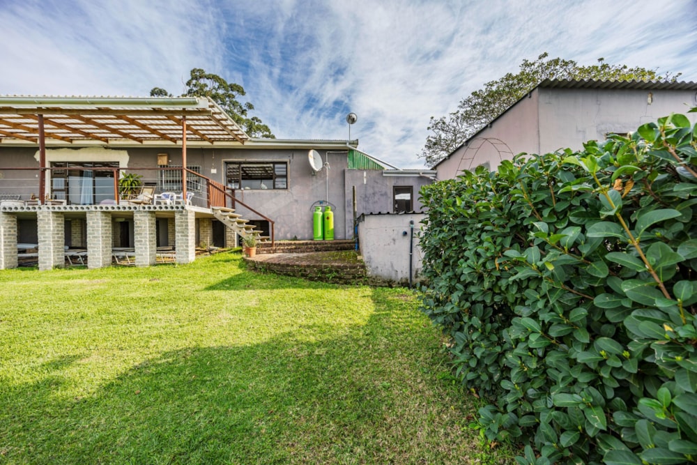 Lifestyle property for sale in East London CBD - 1EZ1744270 Lifestyle property for sale in East London CBD - 1EZ1744270