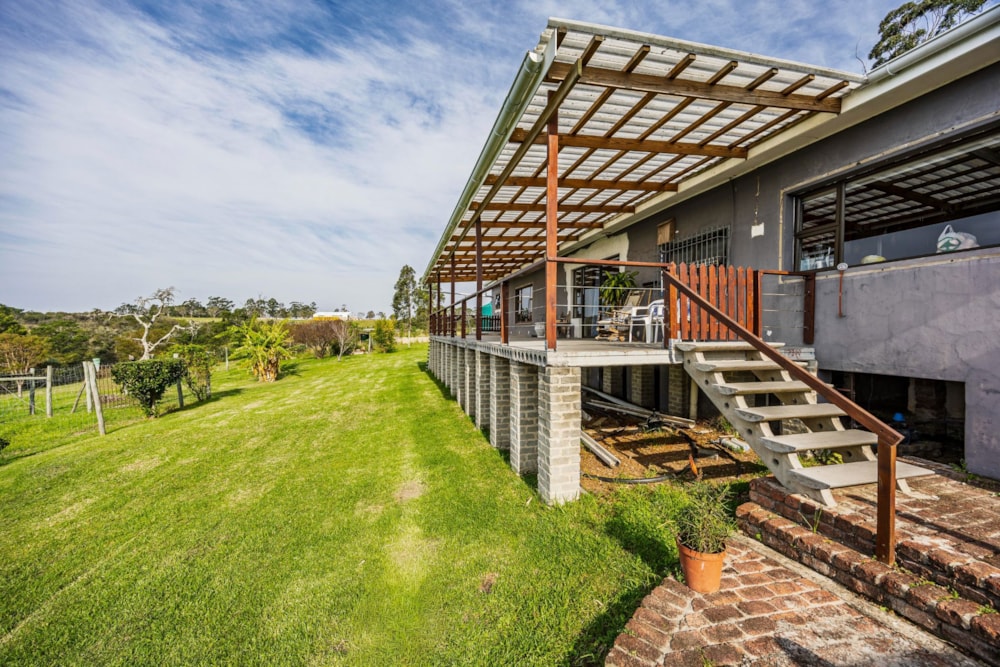 Lifestyle property for sale in East London CBD - 1EZ1744270 Lifestyle property for sale in East London CBD - 1EZ1744270