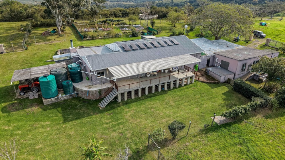 Lifestyle property for sale in East London CBD - 1EZ1744270 Lifestyle property for sale in East London CBD - 1EZ1744270