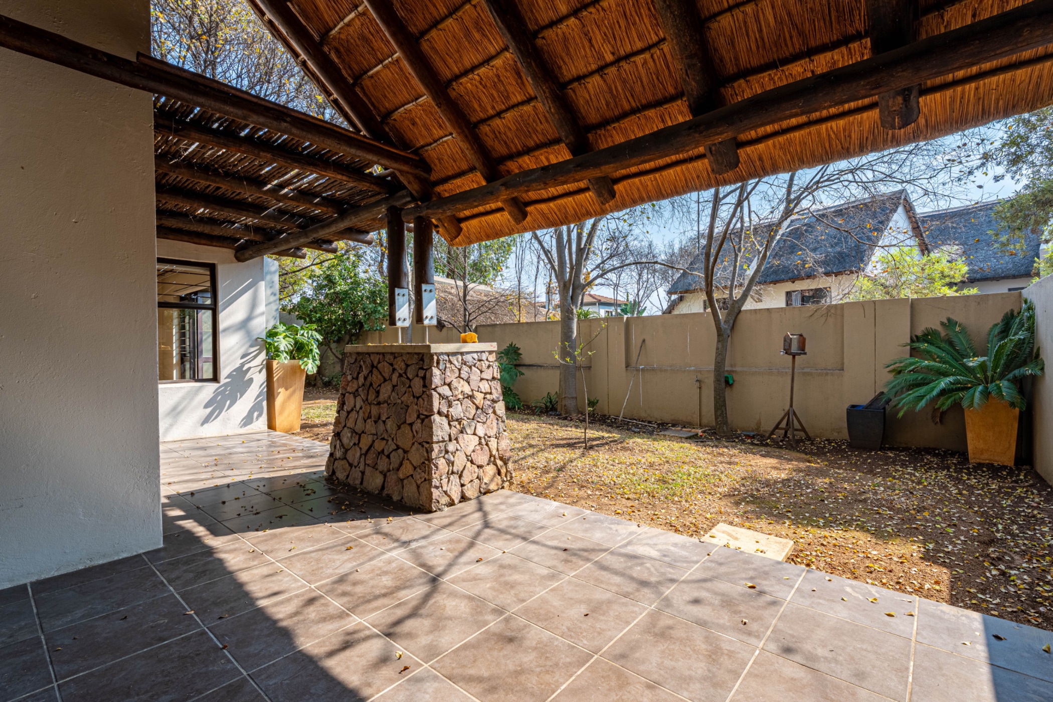 Townhouse for sale in Douglasdale - FW1730748