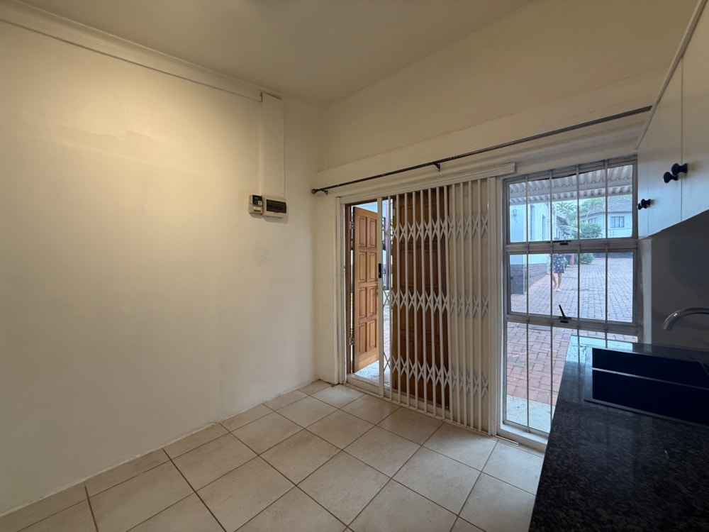 Cottage to rent in Durban North - 1ND1742302