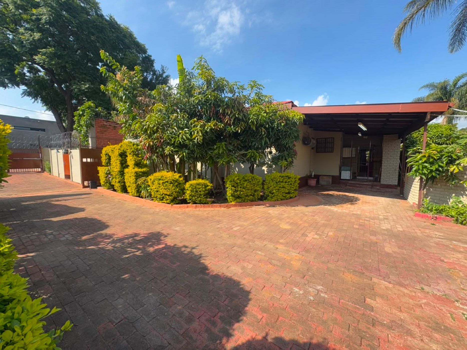 House for sale in Polokwane - 1PS1753259