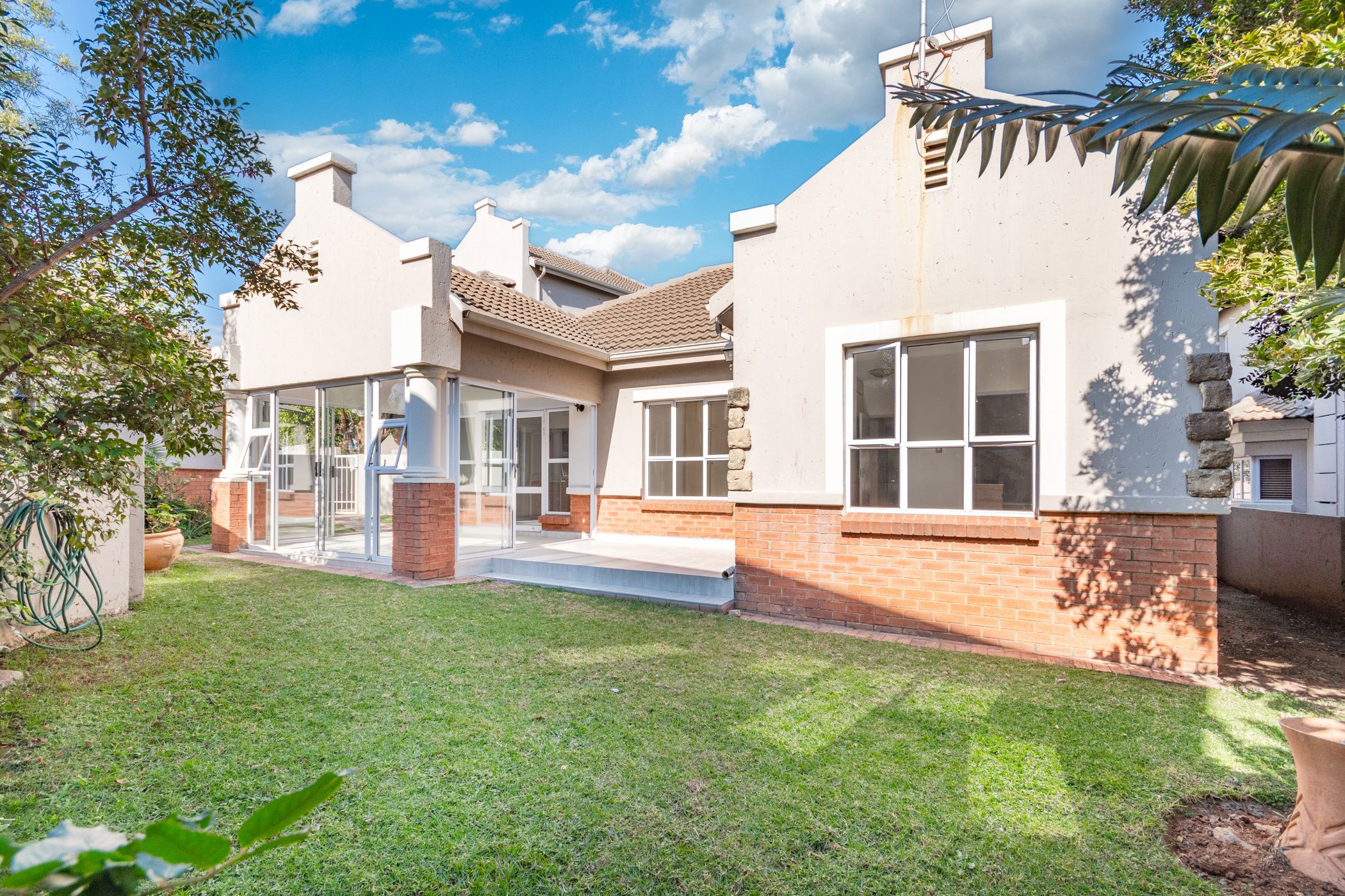Townhouse for sale in Eagle Canyon Golf Estate - RAN1747760