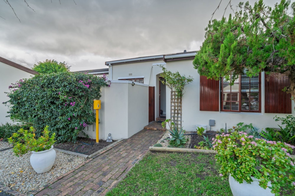 Townhouse for sale in Constantia, Cape Town - KW1743795