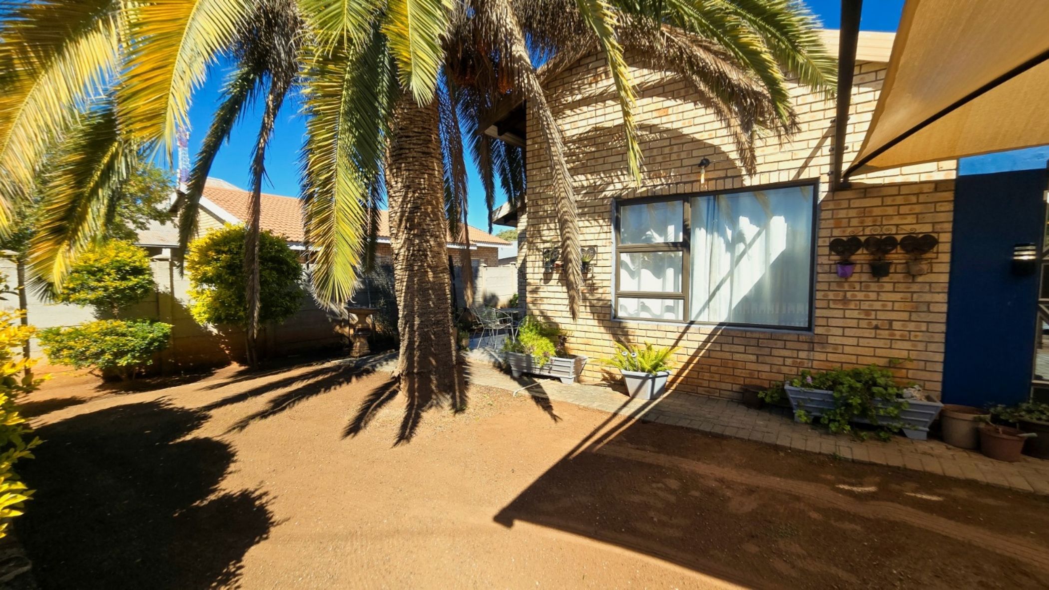 House for sale in Beaconsfield - 1KJ1746513