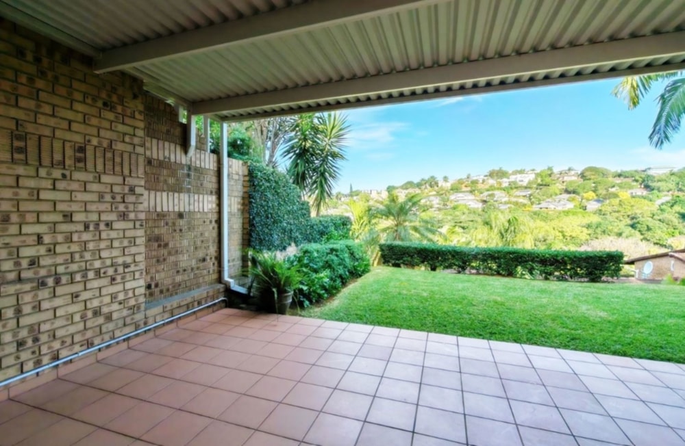 Townhouse to rent in La Lucia - 1ND1739893
