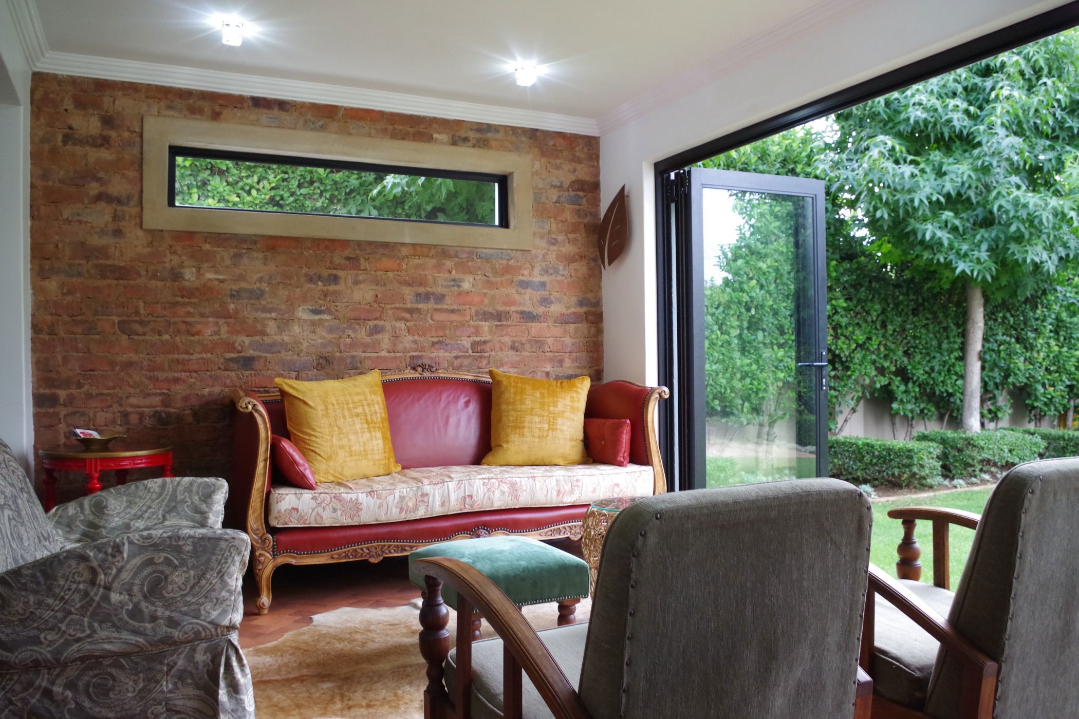 Security estate home to rent in Willow Acres - PTL1745673