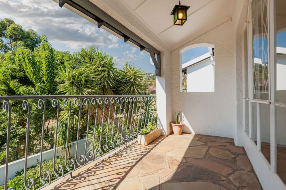 Apartment for sale in Northcliff, Johannesburg - RAN1740993