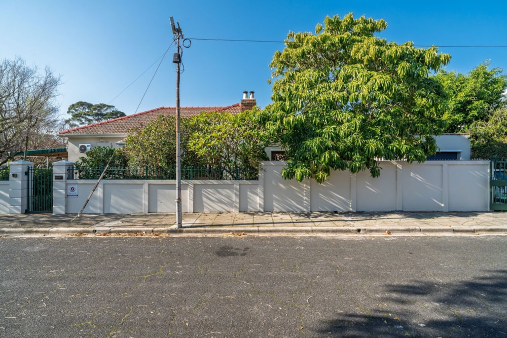 House for sale in Claremont, Cape Town - KW1743873