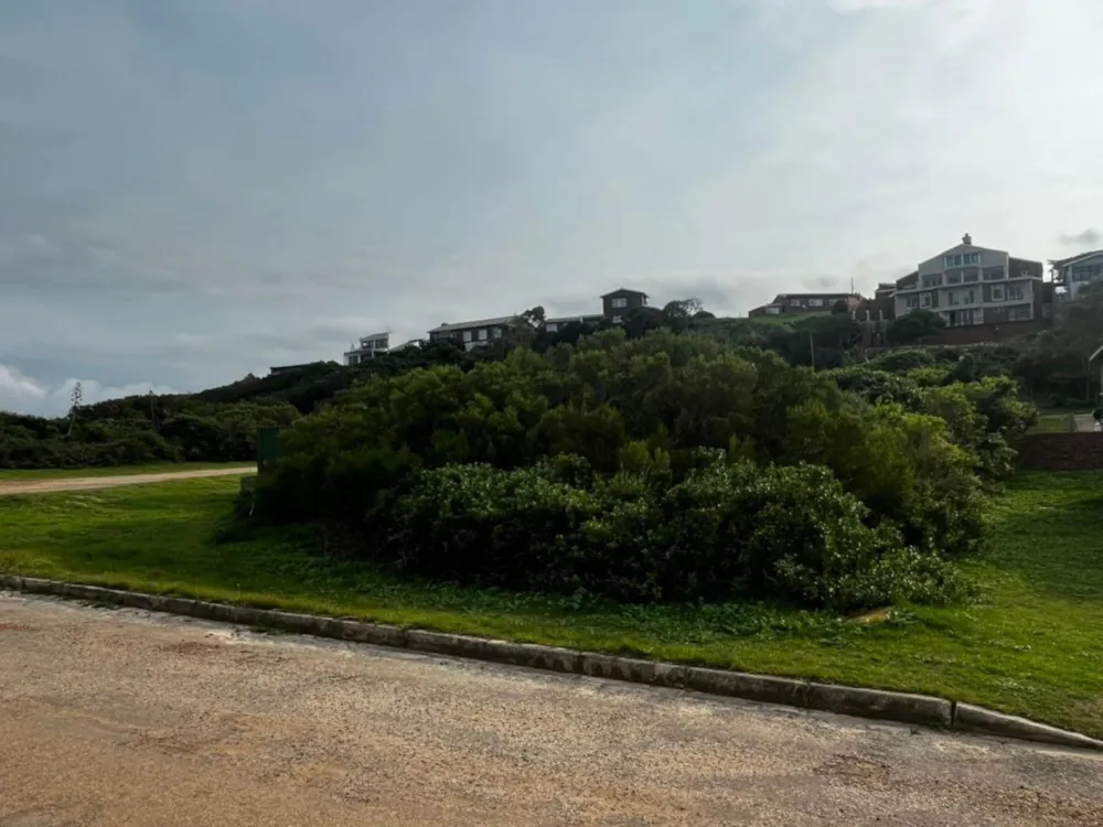 Vacant land sold in Oyster Bay, Eastern Cape - 1SA1741769 Vacant land sold in Oyster Bay, Eastern Cape - 1SA1741769