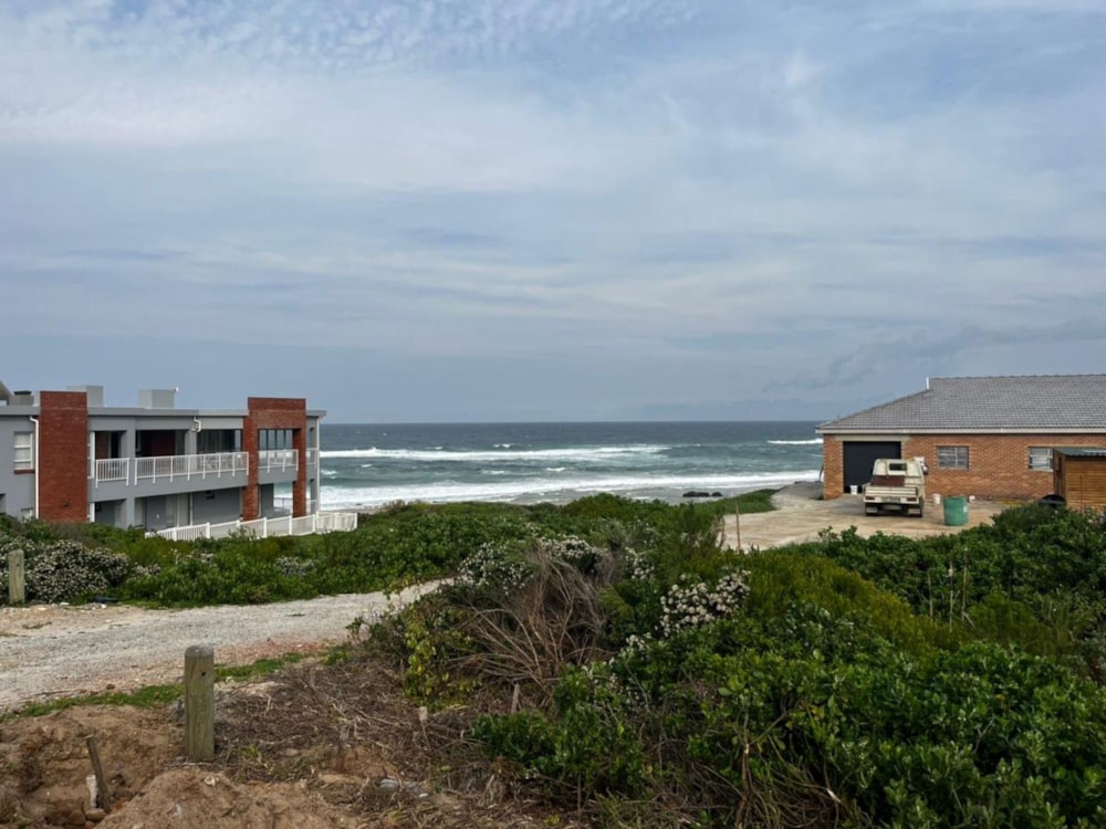 Vacant land for sale in Oyster Bay, Eastern Cape - 1SA1742151 Vacant land for sale in Oyster Bay, Eastern Cape - 1SA1742151