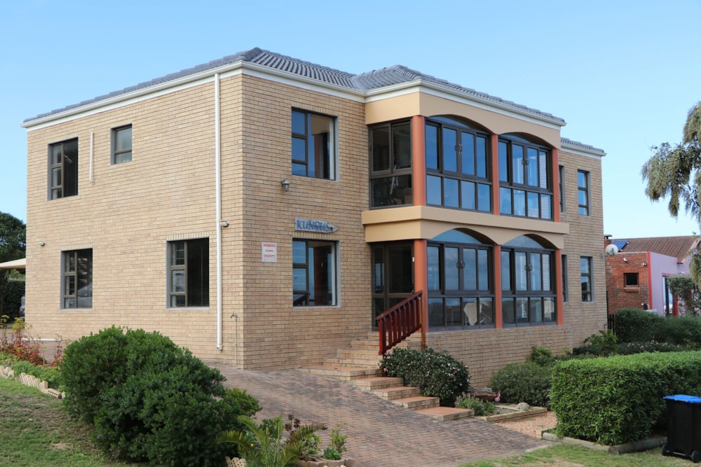 House for sale in Oyster Bay, Eastern Cape - 1SA1741534 House for sale in Oyster Bay, Eastern Cape - 1SA1741534